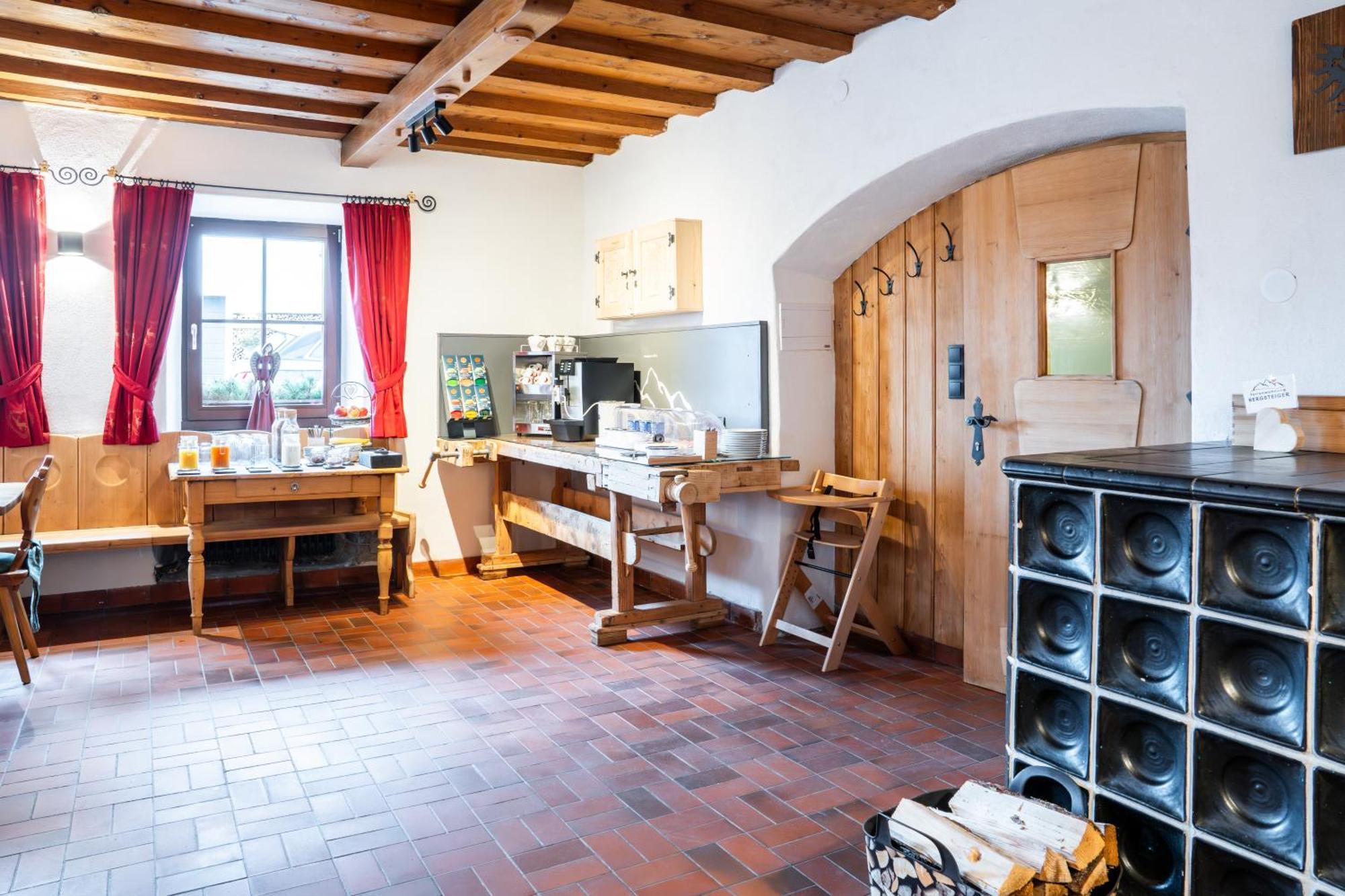 Gasthof Stauder Mutters Exterior foto