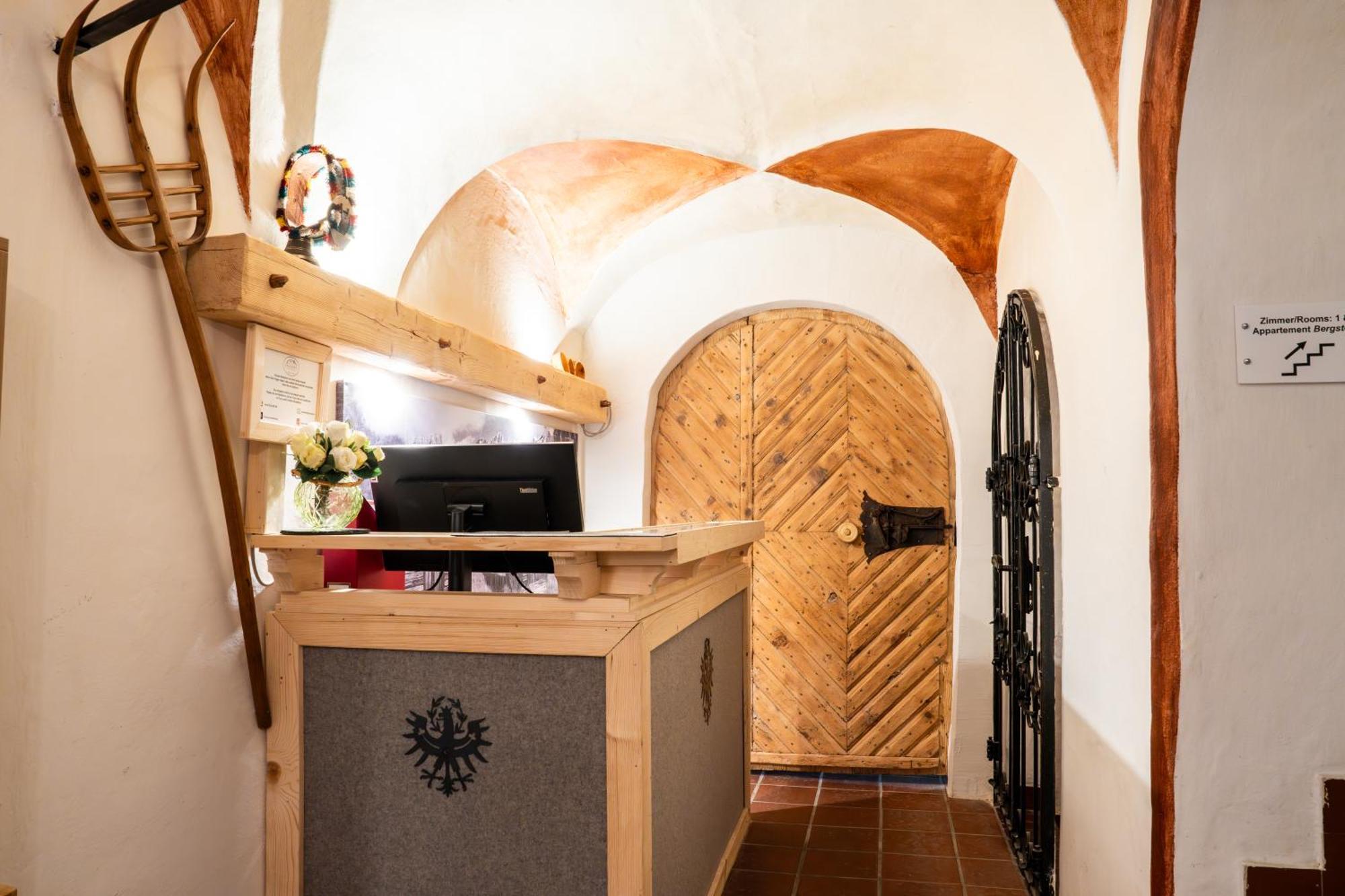 Gasthof Stauder Mutters Exterior foto