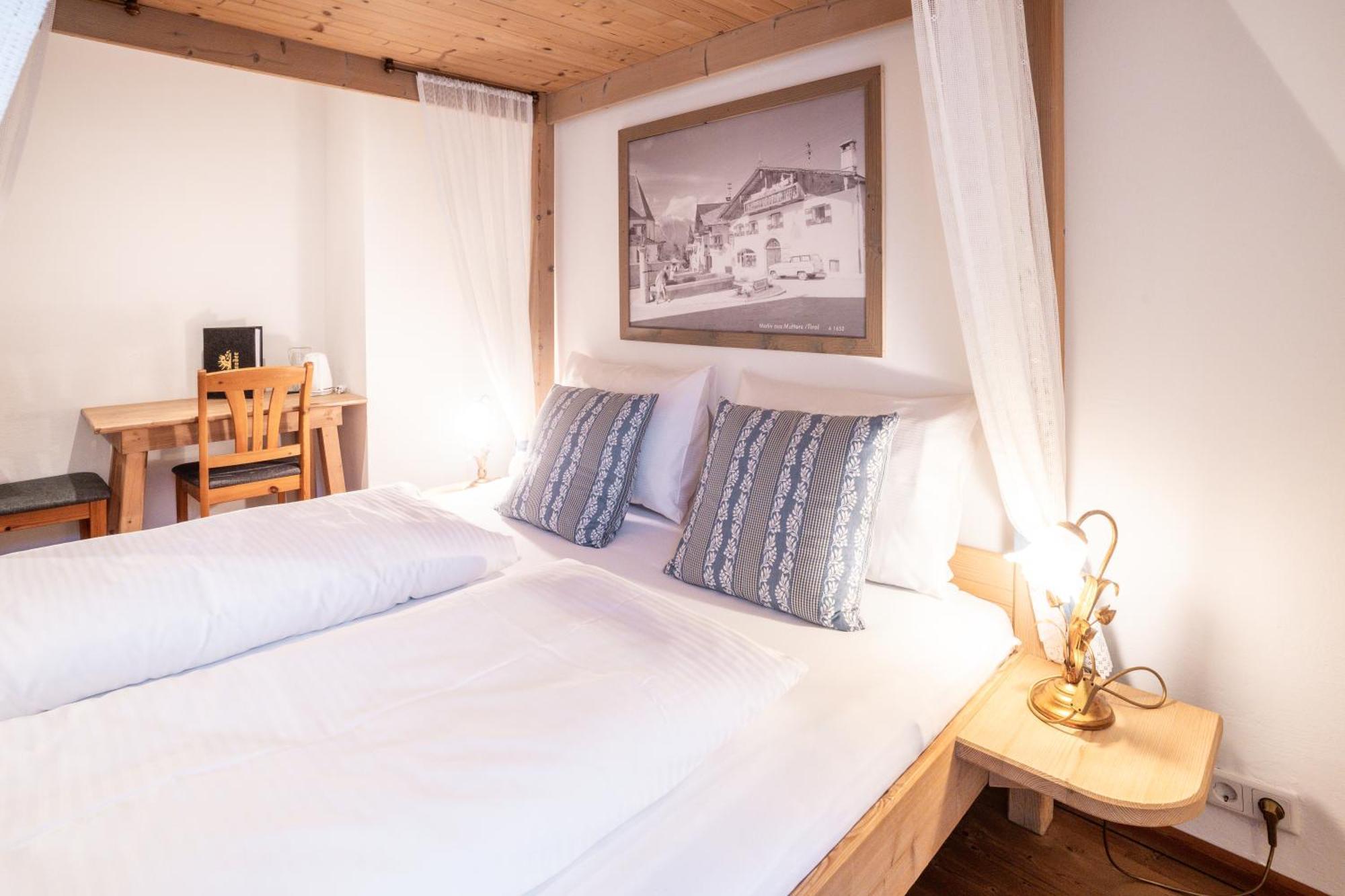 Gasthof Stauder Mutters Exterior foto